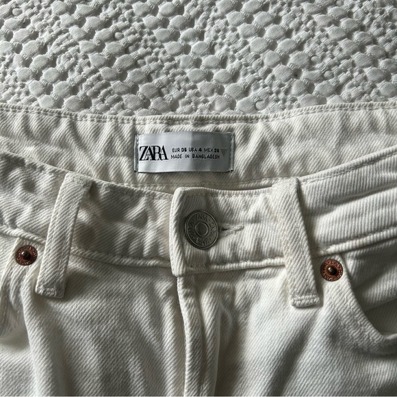 Zara Ecru Stove Pipe Jeans - Picture 5 of 6